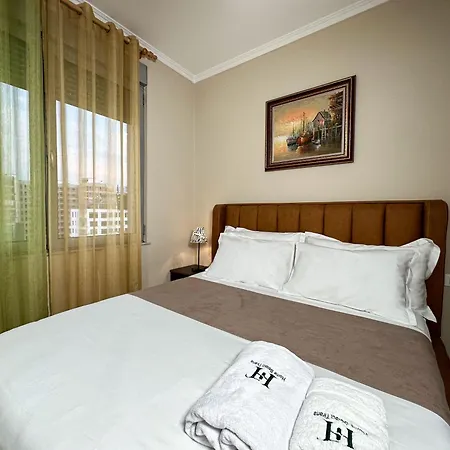 Select 4 Apartmán
