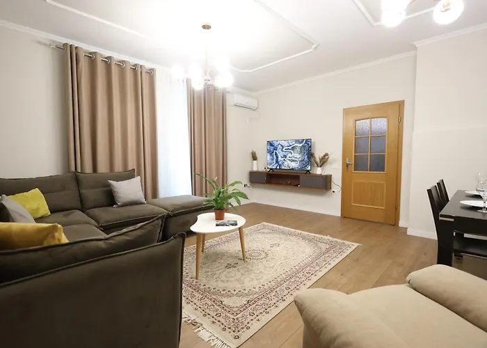 Select 4 Apartment *